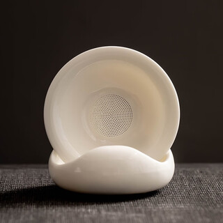 Porcelain brand tea set, mutton-fat jade porcelain tea leakage tea filter, ceramic one-piece separated tea filter, tea separator tea set accessories, mutton-fat jade <yuanbao> filter set