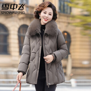 Snowy flying high-end fox fur collar mom down jacket women's mid-length 2025 winter new middle-aged and elderly women's jacket sand color 2xl 175 recommended 120-135 jin jin equals 0.5 kg