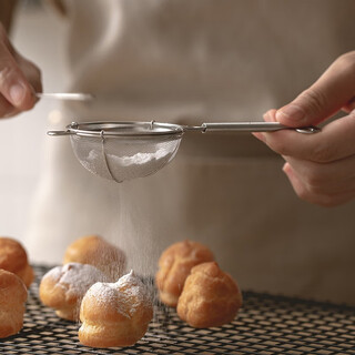 Japan imported cakeland flour sieve stainless steel colander hand-held filter sieve sugar powder sieve filter soy milk machine hot pot spoon juice filter spoon small