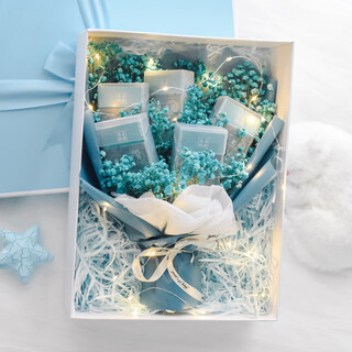 Ins douyin same style douyin creative gift men's tea bouquet for boyfriend practical birthday gift full of stars finished long-distance relationship gift box + handbag. blue. type a