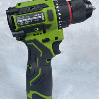 坦克坦克新款3117无刷锂电电钻家用充电充电式手持式多功能电动螺丝刀 坦克3117一电一充