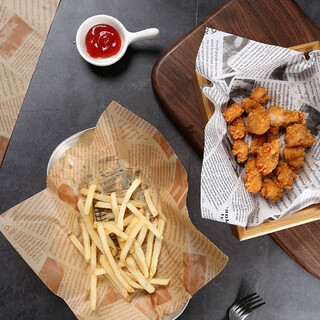 Jiayi chulian household baking oil paper sandwich wrapping paper oil-proof disposable placemat paper oil-absorbing paper snack bread oil-proof paper brown 30*30cm 100 sheets