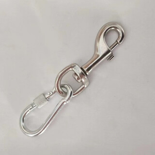 Dog buckle lock buckle horse steel dog leash swivel buckle large dog rope buckle safety buckle carabiner dragon dance buckle medium size (65g) + no. 6 lock