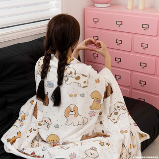 Fantasy coral plush blanket cute towel sofa blanket learning lunch break air conditioning blanket office nap blanket polka dot color dog category a maternal and infant level warmth locking and warmth rejection shedding 1.2x2.0m children and infants/office nap blanket/student dormitory