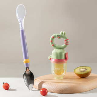 Elf rabbit baby bite bag, fruit feeding device, teething stick, fruit and vegetable pacifier, baby silicone teether, little month-old food complementary set, glaze green rabbit fruit