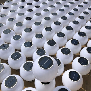 Tonghongqiu solar outdoor courtyard gate tower pillar fence wall pillar ball lamp new rural household waterproof induction solar energy + flat tray + 60cm white ball