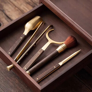 Yipin workshop copper and wood tea ceremony five gentlemen set for hospitality kung fu tea set accessories tea clips tea spoons and pot holders and pens home tea making tools copper and wood tea ceremony five-piece set (ebony)