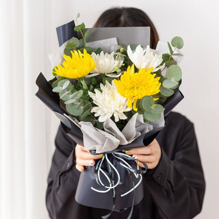 Baihua pavilion flowers qingming festival chrysanthemums funeral sacrifice real bouquets funeral memorial grave sweeping in memory of revolutionary martyrs city delivery deep condolence | u23