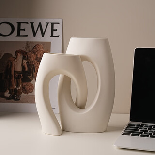 Bhm art ceramic vase modern simple home creative decoration living room soft decoration high-end decoration plain embryo 21cm