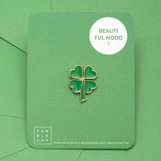 The prideful deer must pass the exam brooch pin for the future, high school entrance examination, college entrance examination cheering student graduation gift ins bag accessories four-leaf clover gift box