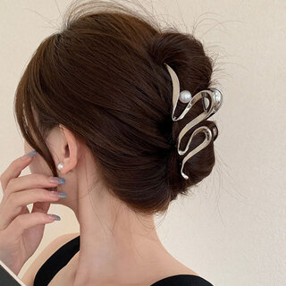 Yilu whale seal clip women's hairpin 2025 new high-end hairpin back of the head hair clip shark clip large hair accessories headband wavy hairpin