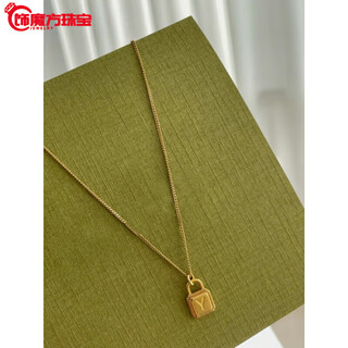 Guanpuge fat donglai same style 18k gold letter necklace lock for women retro 26 english custom pendant lock 18k gold lock letter necklace shoot message letter