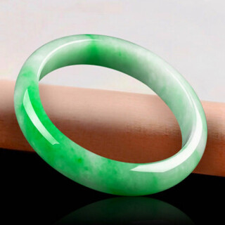 行婷 阳绿翡翠（处理）手镯白底青浅绿正圈圆条贵妃玉镯子