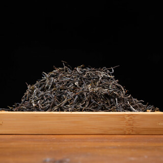 Ancient tree tea yijia nannuoshan 2022 ancient tree touchun shengpu 500g