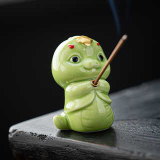 Yuxuan cute tea pet painted gold snake ceramic ornament zodiac incense landscaping desktop aromatherapy furnace incense plug cf-little green snake incense plug ornament