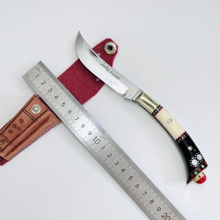 Xinjiang yingisha pure handmade knife horseshoe style bearing steel brass handle sharp and durable static model toy 9cm