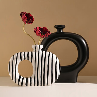 Bhm wabi-sabi style black and white striped vase ornaments living room tv cabinet desktop simple ceramic flower ornaments high-end black and white set + 2 poppies