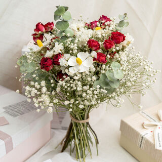 Aiman gypsophila small roses forget-me-not dried flowers bouquet ins style home furnishings room living room decorations lover cha cha small roses gypsophila