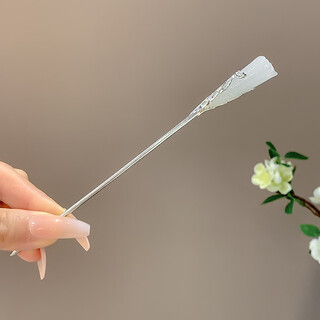 Qingxin ancient style hairpin new chinese style hairpin women hanfu horse face skirt floral wooden hairpin step shaking hairpin flower hairpin headpiece white magnolia