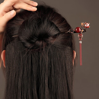 Ancient sayings and modern style, ancient style red hairpin hair accessories, hanfu headdress, step shake tassels, hairpins, retro hairpins, simple cheongsam, wooden hairpins, hairpins, default packaging