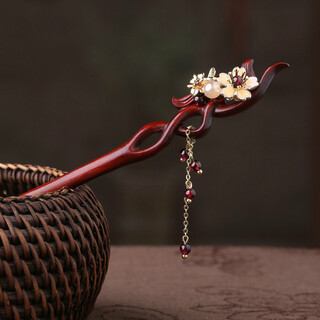 Mixin ancient style red sandalwood new chinese style hairpin women's walking gift accessories wooden hairpin for girlfriend wooden hairpin tassel red sandalwood lily of the valley (gift box)