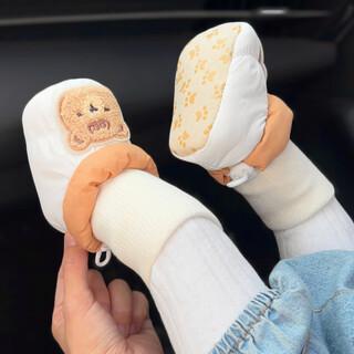 Miduer autumn and winter newborn baby 0-1 year old male and female baby soft-soled thickened shoes and socks all-in-one non-falling plus velvet waterproof cotton shoes 2 beige bears (zai zai waterproof cotton shoes) 12.5 m inner length 12.5cm recommended 8-15 months