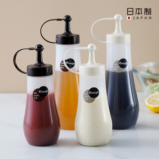 Japan imported squeeze bottle kitchen seasoning bottle salad dressing jam bottle sauce bottle plastic pouring honey squeeze bottle white large 360ml
