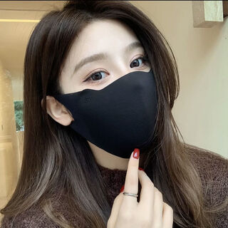 Warm mask for women in winter with good looks, eye protection, small face, thickened windproof and cold-proof cycling mask 3d trendy black