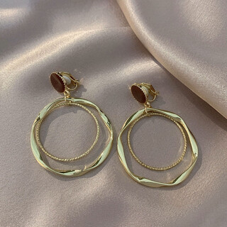 Qindu feeling light luxury ear clip without piercing female niche design internet celebrity temperament earrings retro french pearl earrings summer pj