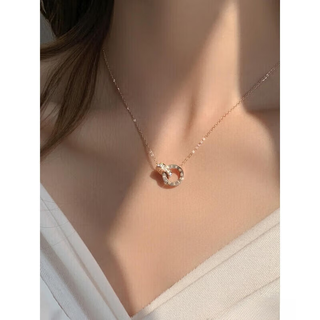 Mengpao old phoenix gold store model small waist 18k gold necklace au750 women's 18k color gold double ring diamond light luxurious pendant lock
