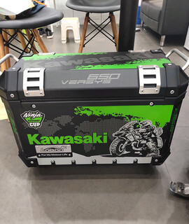 Tucker is suitable for the new carrot three-box sticker side box sticker motorcycle tail box reflective decal sticker a style