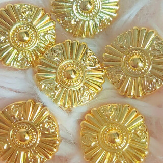 2026 spring and summer new style high-end dresses, pants, shirts, fashion buttons, glossy gold metal buttons (3 pcs), gold color 20mm (side length) 5 pcs