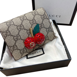 Second hand 99 new gucci bifold short wallet card holder luxury luggage 99 new cherry