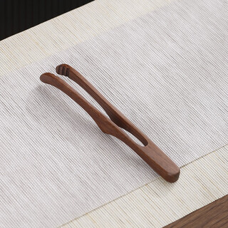 Cha xiao'er walnut tea clip tweezers, high-end tea set, tea cup clip, tea drinking tools and accessories, solid wood one-piece tea clip, walnut wood one-piece tea clip (original heart)