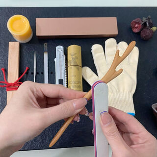 Meng junchen's handmade peach wood hairpin diy materials include drawings and a full set of production tools. hairpin as a gift for your girlfriend. yilu has you peach wood hairpin (full set of tools + drawings + tutorials) 1 piece of pure peach wood for carving + exquisite gift box