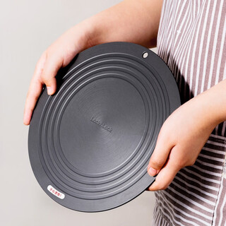 Lock&lock heat transfer plate kitchen supplies tools household anti-burn black pot bottom pad thawing plate balanced heat accumulation heat transfer plate black 24cm*4mm (thick)