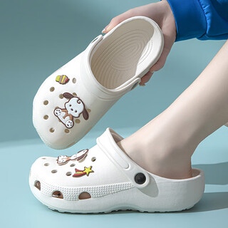 She enjoys crocs women's beach shoes sandals and slippers for outerwear te552 white khaki-upgraded version 38/39