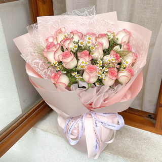 Aiswina flower express delivers 11 rose bouquets as a birthday gift to your girlfriend nationwide and 19 elsa rose bouquets