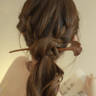 Pretty three-year-old new chinese-style ginkgo leaf hairpin, high-end hairpin, sandalwood hairpin for girls, ancient style hanfu headdress, cheongsam accessories, ginkgo leaf