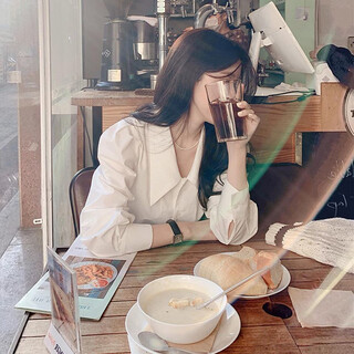 Feiyao shirt women's long-sleeved peak collar shirt with new design autumn layering high-end tops and bottoming shirts white-m