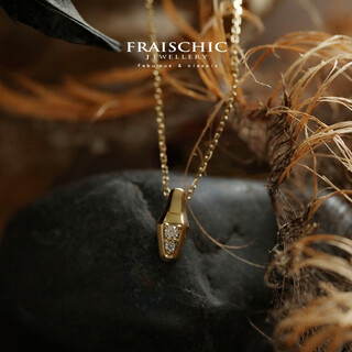 Shellfish snake animal year serpenti 18k all-over gold snake head shape stone small pendant necklace for women (ready in stock) pendant + chain 40cm + 2cm + 3cm