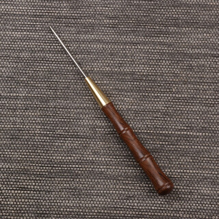 The self-image hall has high tenons, rosewood tea cones, tea needles, kung fu tea set accessories, tea cake knives, tea opening tools, pu'er tea needles, bamboo ebony tea needles