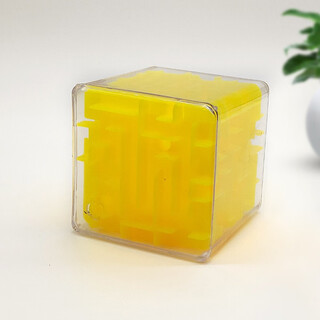Play control 3d maze rubik's cube to unlock the maze toy walking beads children's concentration training artifact ball yellow (8*8*8)