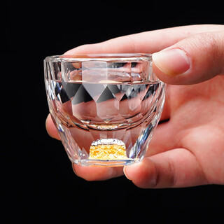 Xijue crystal glass white wine cup for home use 2 taels of gold foil small wine cup creative hidden gold cup jinshan spirit cup hidden gold thickened diamond pattern one or two cups single