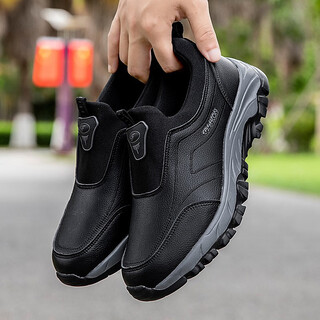 Jingtian sends shoes for the elderly, women's mothers' shoes, casual breathable mesh sports shoes, middle-aged and elderly walking shoes, non-slip soft sole granny shoes, old beijing cloth shoes, large size square dance shoes 2210 black men's style 39