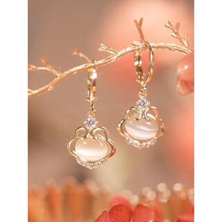 Fat donglai's same style cat's eye stone earrings ruyi lock earrings female internet celebrity versatile design sensitive