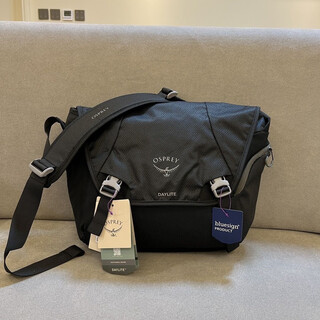 Osprey kitty daylite daylight messenger bag 12 liters men's and women's crossbody bag large capacity handbag travel mountaineering bag black