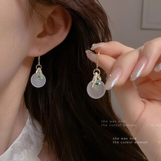 Core luxury ancient style tassel earrings for women, new chinese style hanfu cheongsam earrings, high-end simple and versatile earrings commemorative gift, safe buckle earrings