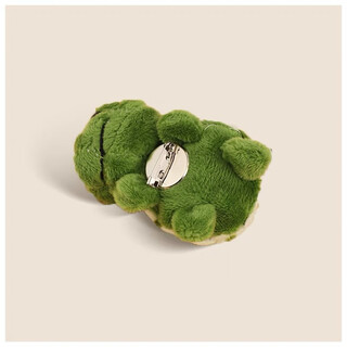 Chuxiang ugly little turtle brooch men's and women's cute pin decoration trendy personalized plush doll bag pendant doll turtle pin style a29-103