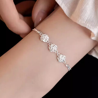 Qi xiaomi camellia bracelet girls double-layer snake bone chain 2025 new high-quality bestie girls niche light luxury bracelet camellia bracelet exquisite gift box